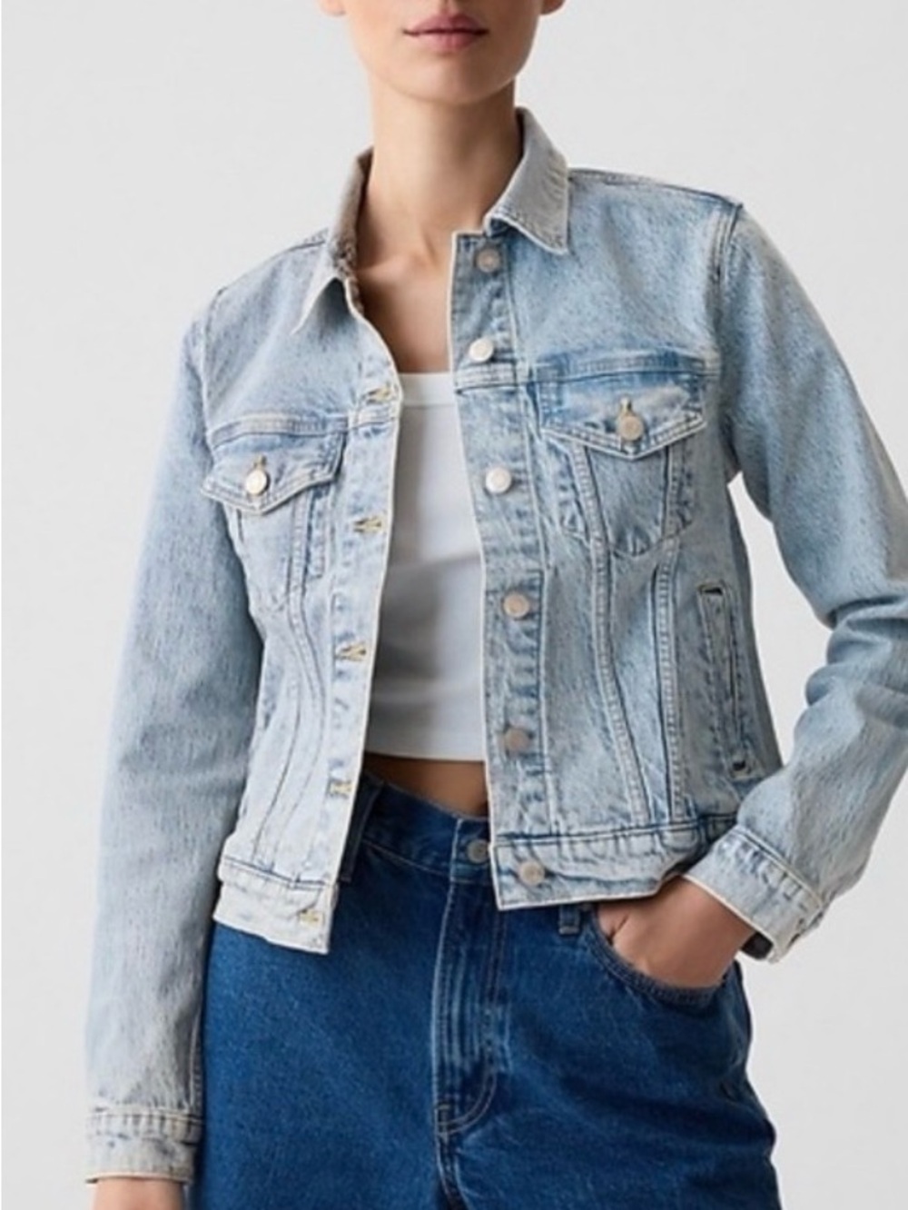 GAP denim jacket small
